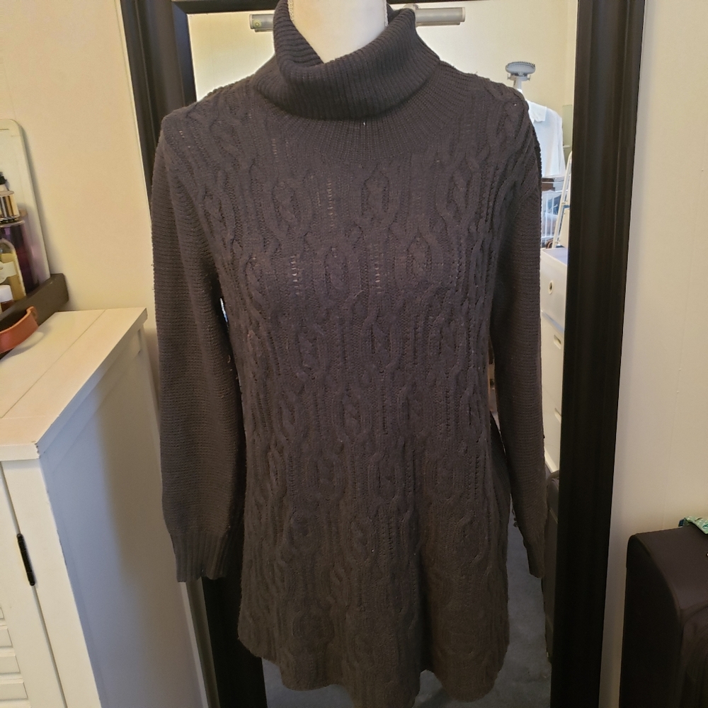 QI khaki roll neck sweater